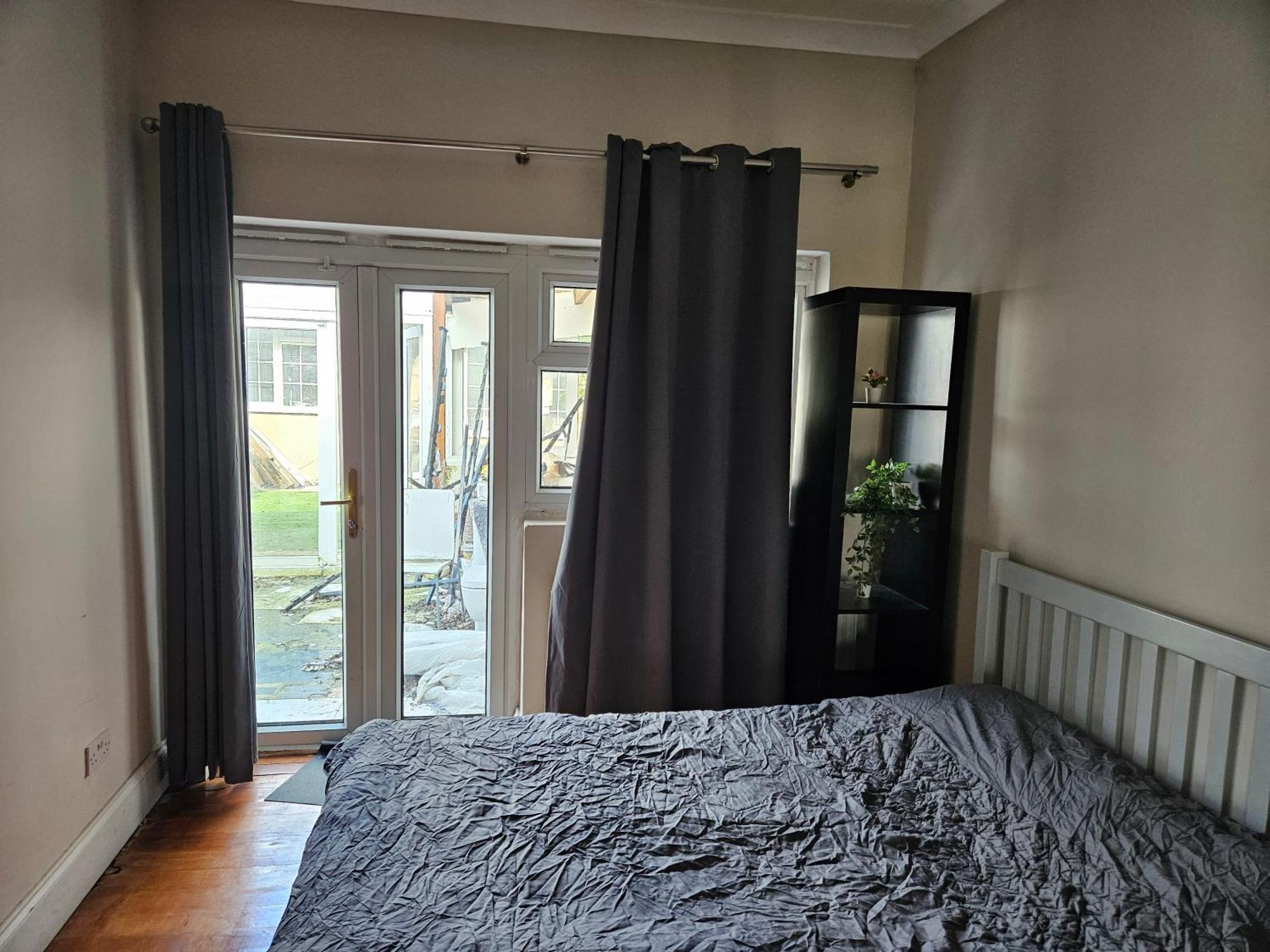 Private Room- Direct Travel Central/ Heathrow 런던 외부 사진